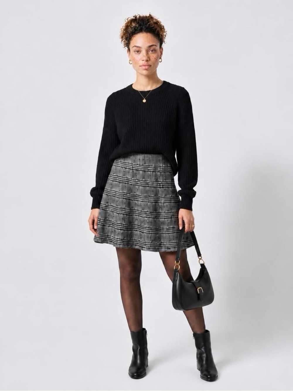 Max Studio Black & Gray Plaid Pull on Skirt